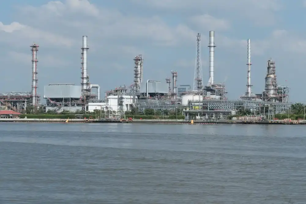 Oil refinery beside the water